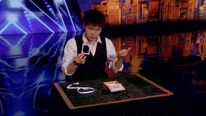 17563898775128.gif