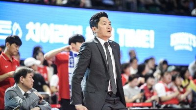 '소노에 25점 차 패' 전희철 '선수들 개인 욕심에 최악의 경기'