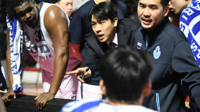 시즌 돌아본 '초보 감독' 소노 김태술 '팬들께 너무 죄송할 뿐'