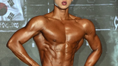 2025 WNGP 서울대회 피지크 허정금, 멋져부러! [포토]