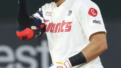 2년 연속 200안타? 레이예스에게 물었더니…“내 성적보다 팀 우승이 더 중요해” [SS스타]