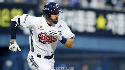 “여권 압수해라”→확 바뀐 평가…‘7월 타율 4할’ 케이브, 감 잡았다 [SS시선집중]