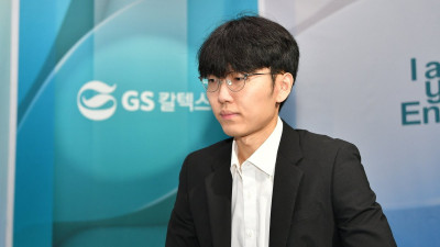 막을 수 없는 신진서, GS칼텍스배 6번째 우승까지 단 한걸음 남았다… 22일에 마침표 찍을까