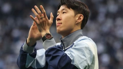손흥민, 메시와 미국서 뛰나…외신 LA행 본격 논의