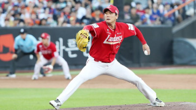 6이닝 2실점 ‘호투’→김광현 ‘류김대전’ 승리… 이숭용 감독 “에이스다운 멋진 피칭” [SS대전in]