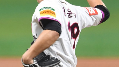 “1승이 터닝 포인트 될 텐데…” 사령탑도 ‘16연패’ 김윤하 안타깝다…“다음 등판 다시!” [SS문학in]
