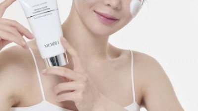 '미녀골퍼' 안신애, 이제는 화장품 회사 사장님