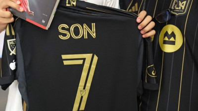 LAFC ‘SON, 7’ 유니폼 벌써 팔린다…전광판에 뜬 손흥민→구단 ‘7일 중대한 기자회견’ 입단식 예고