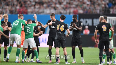 “손흥민 없어 이상해, 늘 있었는데…” 캡틴 부재 벌써 느끼는 토트넘