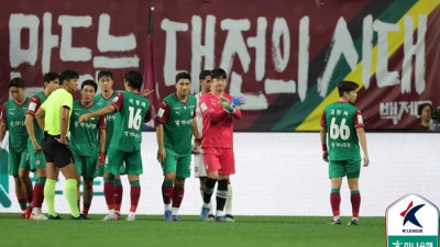 ‘손등뼈 골절’ 대전 GK 이창근 수술대 오른다, 최대 12주 진단…홍명보호 ‘NO.2’ GK 경쟁도 원점?