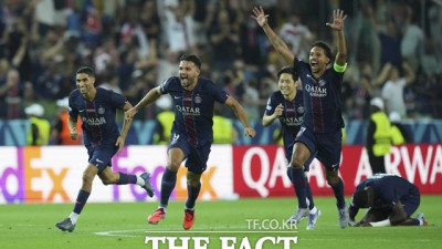 이강인 '황금 왼발', UEFA 슈퍼컵 한국인 첫골...PSG '기적 勝' 견인