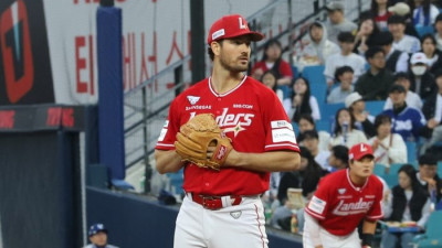 ‘200K’ 눈앞에 둔 SSG 앤더슨 “포스트시즌 진출 원해…매 경기 최선 다할 것” [SS수원in]