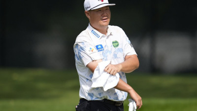 ‘이글 성공’ 임성재, PGA 투어 챔피언십 2R 공동 20위 올라