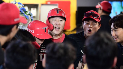 KIA ‘맏형’ 최형우, 또 신기록 세웠다! 최고령 20홈런 쾌거!