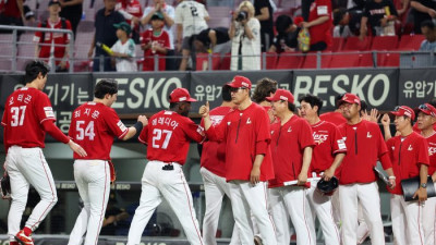 SSG 앞에 고춧가루 없다! ‘앤더슨 10승 달성→고명준 홈런’ 이 감독 “투타 조화 덕분에 이겼다” [SS문학in]