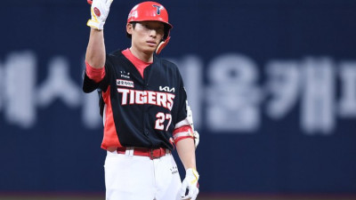 지난해까지 ‘대수비 자원’이었는데→KIA ‘핵심’ 거듭난 김호령 “더 많이 쳐서 팀 승리 일조할 것” [SS스타]