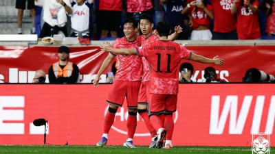 ‘스트라이커’ 손흥민 1골 1도움 활약, 스리백 무실점까지…3-4-3 실험 성공적[미국전]
