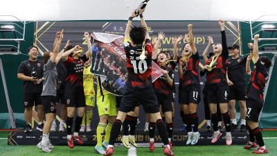 포항 스틸러스 여자 축구팀, K리그 퀸컵 전승으로 통합 우승 달성… MVP 김예은
