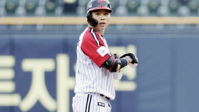 타격왕 다크호스?… 심상치 않은 ‘문-문’ 방망이, PS ‘키’도 쥐었다