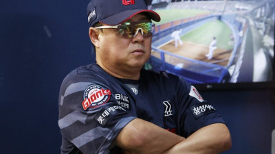 잘 치던 윤-나-고-황-손 ‘어디 갔나’→김태형 감독이 본 ‘부진 이유’…시간 없는 롯데, 이러다가 팬도 ‘등’ 돌린다 [SS포커스]