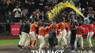 이정후, ‘팀 플레이’ 모범 보였다…연장서 천금 같은 ‘볼넷’