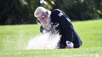 PGA ‘전설의 장타자’가 한 홀에서만 14오버파를 쳤다고… 샷마다 페널티 구역으로