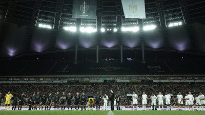 ‘아이콘매치’ 전야제부터 뜨겁다! 현역 못지않은 ‘전설들’ 기술→3만8000여명 ‘열광’ [SS현장속으로]