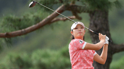 장타 퀸 화력 싸움에서 방신실 웃다… 시즌 3승 다승왕 경쟁 가세