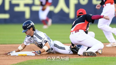 “오늘 잘하면 내일도 나간다” 부진에 가차 없는 두산 사령탑…2026시즌 준비 돌입? [SS시선집중]