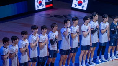 한 세트 따냈지만…남자 배구대표팀, 아르헨티나에 1-3 패배로 16강 진출 ‘좌절’