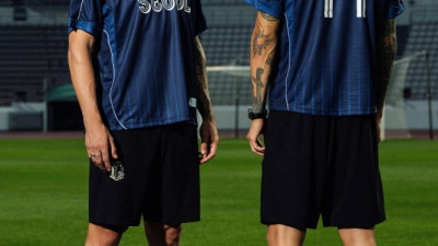 서울 이랜드, 무신사와 한정판 콜라보 의류 출시 ‘팬과 하나되는 순간’ 콘셉트 화보 공개