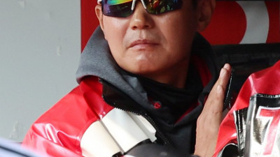 진흙탕 싸움에서 웃었지만… LG 염경엽 감독의 쓴소리 한마디 “불펜진, 전반적으로 볼넷 줄여야”