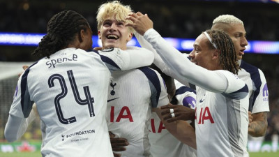 ‘캡틴 SON’ 떠난 토트넘, 챔스 복귀전서 비야레알 1-0 격파…킥오프 4분만 행운의 GK 자책골