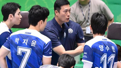 OK저축은행의 결승 상대는? 김상우 감독 “경험 부족하지만 뛰어 넘어야” vs 헤난 감독 “나름의 전략·전술 짰다”[현장인터뷰]