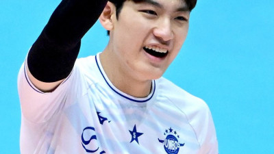 팀 내 최다득점으로 대한항공 ‘결승행’ 이끈 서현일 “나보다 주변을 돋보이게 하는 역할, 꼭 우승하고 싶다”[현장인터뷰]