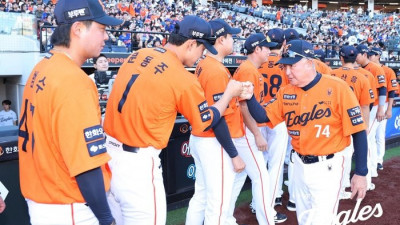 경문 매직? ‘1위 한화’ 다시 가능하다! 이글스는 어떻게 다시 비상(飛上)했나 [SS포커스]