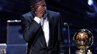 ‘이강인도 SNS 축하’ 뎀벨레 ‘먹튀→발롱도르 수상’ 반전 스토리…“PSG 모두가 이룬 업적” 눈물의 소감까지