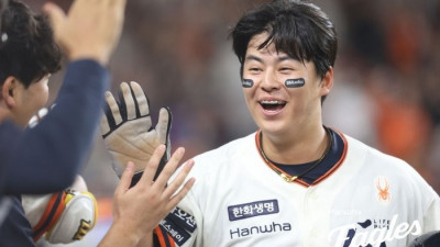 “홈에서 연기 안 했으면…” 한화에 이런 ‘명배우’가! ‘명품 주루+연기’로 팀 승리 이끌었다→노시환 ‘싱글벙글’ [SS대전in]