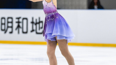 ‘女 피겨 유망주’ 김유성, 주니어 그랑프리 5차 대회 제패…2년 연속 금빛 점프