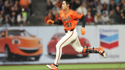 ‘바람의 손자’답다! 이정후, 이치로와 어깨 나란히→아시아 타자 최다 3루타 ‘대박 기록’