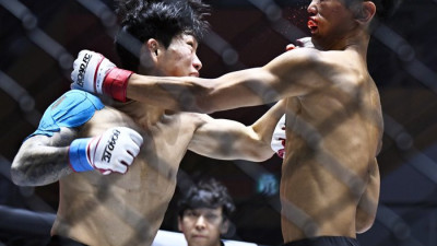 로드FC 074 플라이급 조수환, 최강민에 심판전원일치 판정승 거둬