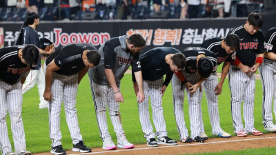 우승까지 ‘1승’ 남았다! LG 염경엽 감독은 ‘팬’에게 감사 인사 “열정 응원 보내준 우리 팬 응원 덕분” [SS대전in]