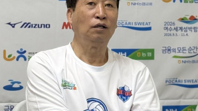 기업은행 부임 후 첫 우승, 김호철 감독 “포기하지 않는 변화 생겼다, 세터 세 명 고르게 쓰겠다”[현장인터뷰]