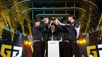 “왕의 귀환!” 젠지, 41분 혈투 끝 한화생명 꺾고 2년 만의 우승…다음은 ‘월즈’다 [SS인천in]