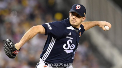 [포토]두산 잭로그의 역투