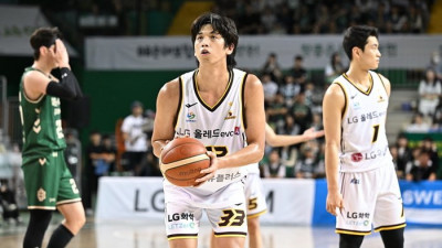 ‘4쿼터 폭발’ 타마요 앞세운 ‘디펜딩 챔프’ LG, DB 제압→첫 승 신고 [SS리뷰]