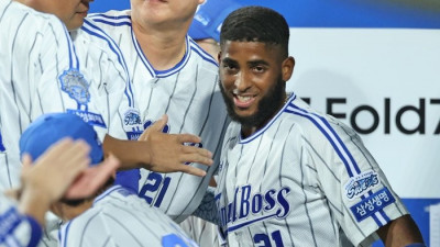 “이진영 코치님 덕분에” OPS 1위+공격 최상위권…삼성, 화력으로 ‘준PO 길’ 연다 [WC1]