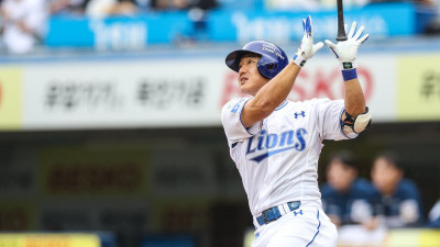 반격을 시작하는 삼성…이성규의 솔로포, 추격의 불씨를 당긴다