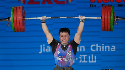 역도 손현호, 세계선수권 남자 79㎏급 용상서 동메달 획득