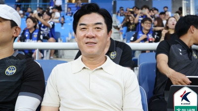 [인천 토크박스] 윤정환의 여유? “오늘 이기면 우승 거의 확정 아닌가? 끝나고 얘기하자”